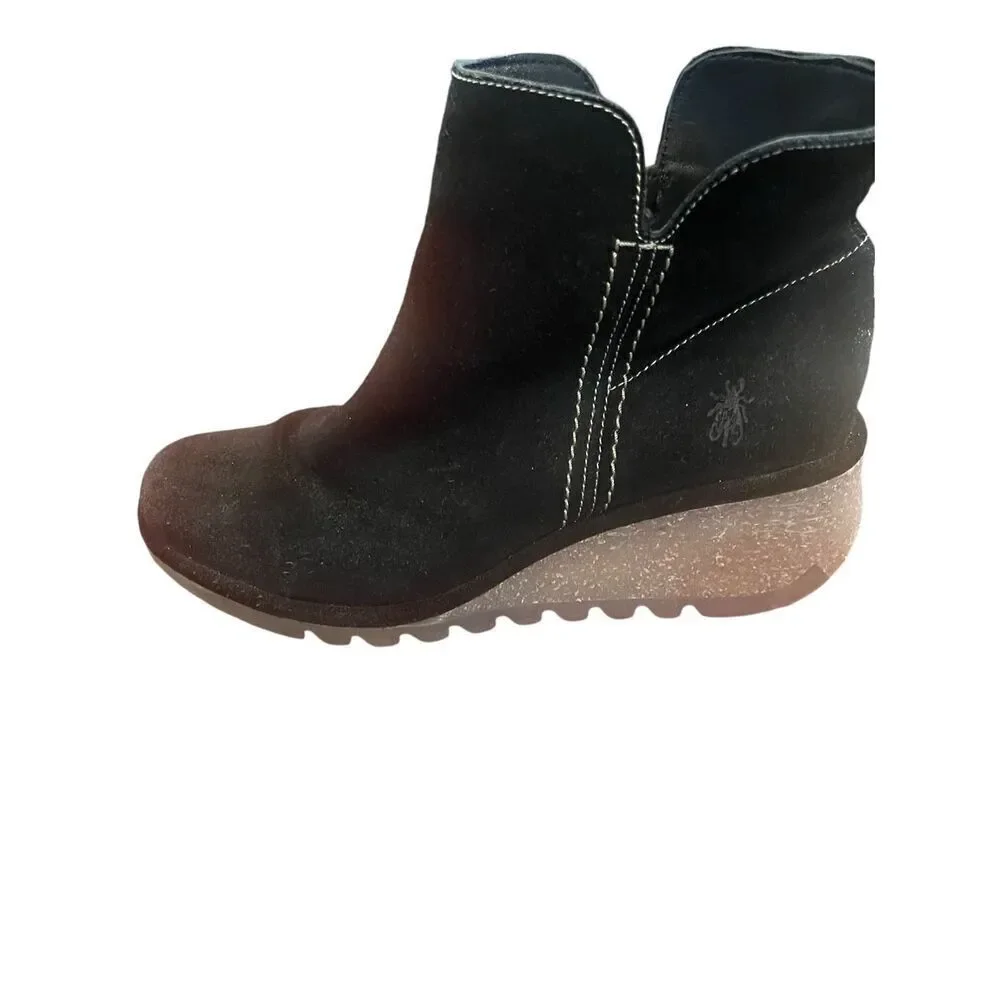 FLY London - Suede Ankle Boots Wedge Heel Bootie with Zipper - Nilo - Black. SIZ - Picture 2 of 10